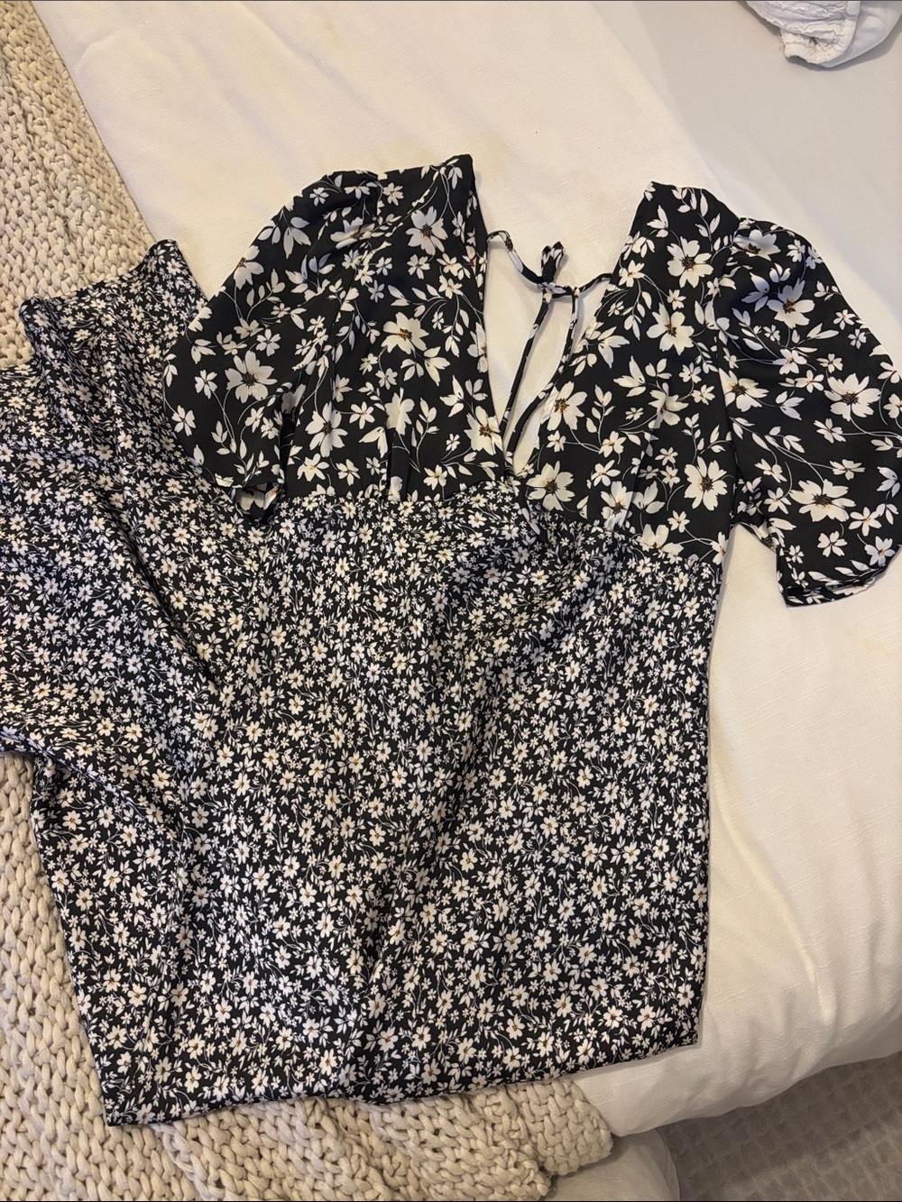 Emory Park Floral Black & White Puff Sleeve Dress